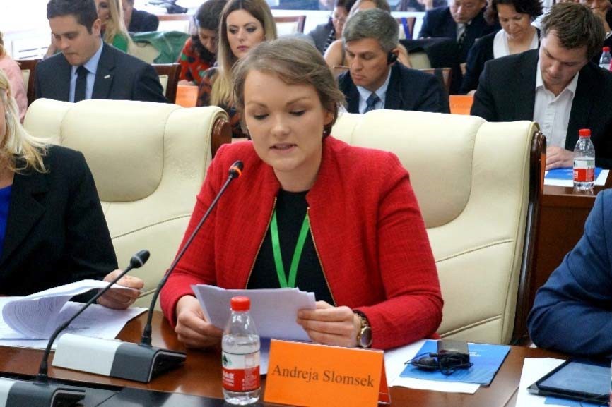 安德莉佳·斯洛塞克（Andreja SLOMSEK）女士发言.jpg